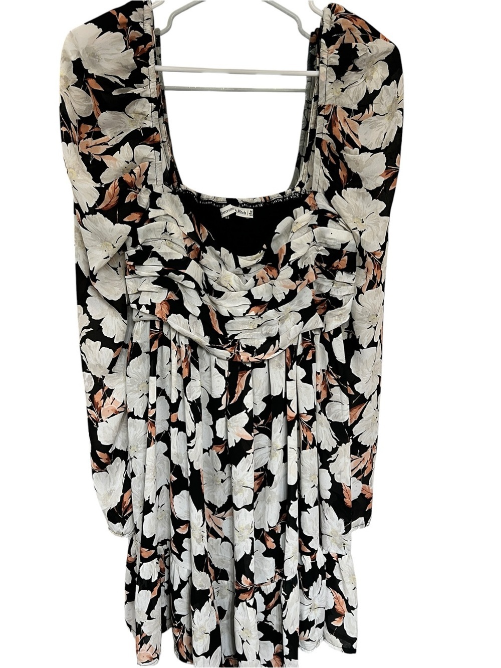 Abercrombie & Fitch Black Floral Long-Sleeve Scoop Dress